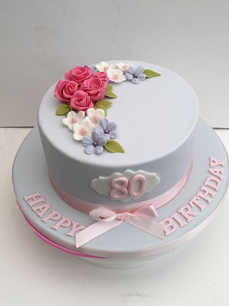 Pretty flowers celebration cake Cake For Elderly Lady, Birthday Cake Fondant Woman, Birthday Cake With Fondant Flowers, Cake Design For Grandma Birthday, 80thbirthday Cake, 60th Cake Ideas For Women, Women’s Birthday Cake, 50th Birthday Cake For Mom, 80th Birthday Cake For Grandma