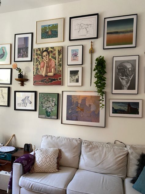 Gallery Wall Room Bedrooms, Wall Inspo Above Couch, Spiral Gallery Wall Layout, Collage Wall In Living Room, Picture Collage Living Room, Wall Of Paintings Living Room, Gallery Wall Art Bedroom, Art Wall For Living Room, Lots Of Pictures On Wall