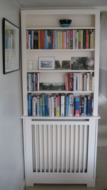 corner radiator bookcase Victorian Remodel, Kitchen Blackboard, Kitchen Radiator, Diy Radiator Cover, Cover Radiator, Radiator Shelf, Home Radiators, Radiator Covers, Heater Cover