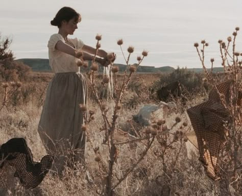 Meek's Cutoff, Kelly Reichardt, Cowboy Aesthetic, The Oregon Trail, Billy The Kids, Cowgirl Aesthetic, Oregon Trail, Southern Gothic, Western Aesthetic