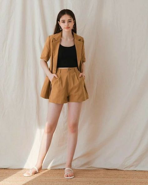 Thai Outfits Casual, Kaiti Yoo, Korean Cute Outfits, Thai Outfits, Vintage Summer Outfits, Nude Outfits, Western Work, Summer Style Guide, Comfy Outfit