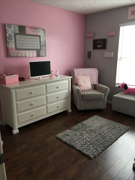 Haven's Pink/gray bedroom Pink And Grey Girls Bedroom Ideas, Pink And Gray Accent Wall, Pink And Gray Walls, Pink And Gray Wall Paint, Pink And Grey Wall Paint, Women Bedroom Color Ideas, Pink And Grey Painted Walls, Pink And Grey Bedroom Walls, Pink And Gray Room