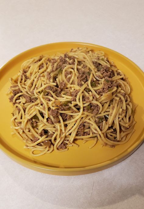 FacebookPinEmail spaghetti Style Yakisoba I’d like to give you this food or recipe! When I was in the US Army for 24 years, they served yakisoba in the mess hall a lot of the time (but not in the traditional Japanese way). It is still one of my favorite meals. It’s so cheap and easy... Yakisoba Recipe, Creamed Chipped Beef, Mess Hall, Chipped Beef, Dump Meals, Gumbo Recipe, Comfort Food Southern, Pea Recipes, Old Fashioned Recipes