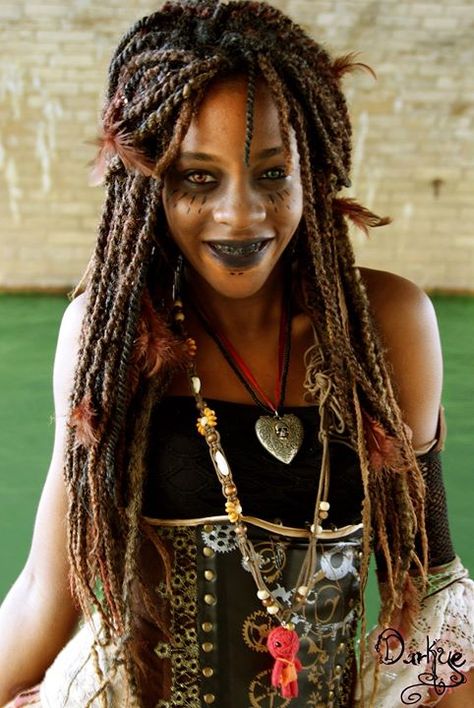 cosplayingwhileblack:  X Character: Tia Dalma Series: Pirates of the Caribbean Calypso Cosplay, Calypso Pirates, Tia Dalma, Kaptan Jack Sparrow, Epic Cosplay, Idee Cosplay, Disney Cosplay, Amazing Cosplay, Jack Sparrow