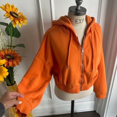 Better Together Nwt Orange Cropped Zip Up Hoodie. Juniors Size L/ Dropped Dolman Sleeve . Two Front Functioning Pockets As Well As Functioning Pockets On The Inside.It Has Elastic In The Waistline. Fiver Content: 60% Cotton & 40% Polyester. Nwt. See Pictures For Pit To Pit And Length. Orange Cropped Hoodie, Orange Clothing Aesthetic, Cotton Hoodie For Fall, Cotton Hooded Jacket With Cozy Fit, Trendy Orange Sweatshirt For Spring, Casual Fall Loungewear Hooded Jacket, Casual Hooded Jacket For Fall Loungewear, Casual Cozy Fit Hooded Jacket For Fall, Comfy Long Sleeve Spring Hoodie