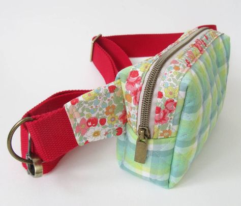 Belt Bag Pattern, New Every Morning, Bag Hardware, Supply List, Diy Quilt, Patchwork Quilts, Bag Pattern, Belt Bag, Bag Making