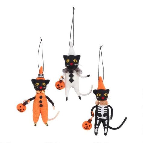 Creepy Cats, Felted Figures, Halloween Train, Wool Cat, Halloween Cats, Kids Memories, Diy Ornaments, Vintage Halloween Decorations, Felt Projects