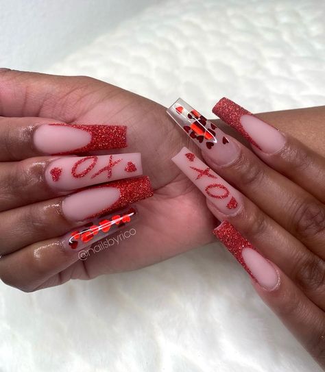 Really Long Nails, Luv Nails, Matte Pink Nails, Halloween Nails Diy, Vday Nails, Valentines Day Nails, Heart Nail Designs, February Nails, Stylish Nails Designs