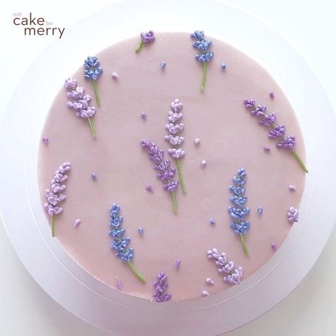 Lavender Cake, Cupcakes Birthday, Pastel Cakes, Buttercream Cake Decorating, Simple Cake Designs, Cake Decorating Piping, Mini Cakes Birthday, Creative Cake Decorating, Seni Dan Kraf