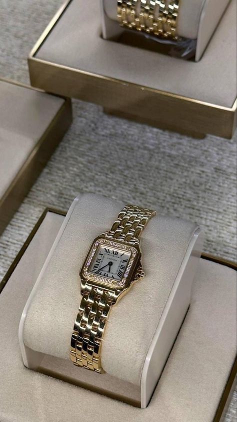 Luxury Designer Gold Jewelry And Watches, Luxury Gold Timeless Jewelry And Watches, Luxury Gold Elegant Jewelry And Watches, Gold Cartier Panthere Watch, Cartier Watch Panthere Gold, Expensive Jewelry Luxury, Luxe Jewelry, Cartier Watch, Expensive Jewelry