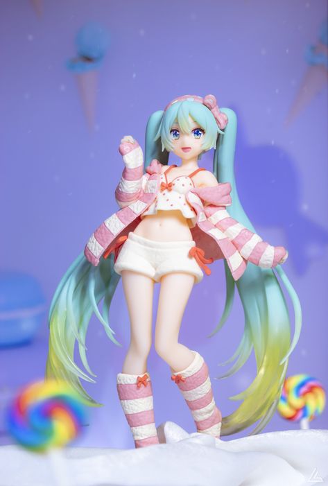 Room Wear Miku, Miku Room Wear, Miku Hatsune Figures, Hatsune Miku Room Wear, Hatsune Miku Figurines Chibi, Cute Miku Figures, Sakura Hatsune Miku Figurine, Miku Figurines Wonderland, Pretty Miku Figures