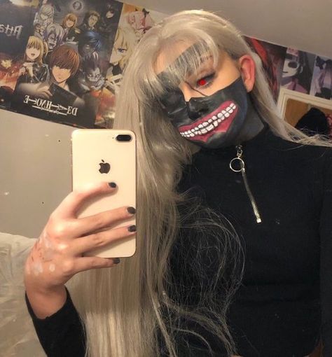 Tokyo Ghoul Makeup, Masked Aesthetic, Ghoul Makeup, Fix Makeup, Mask Aesthetic, Tokyo Ghoul Cosplay, Halloween Queen, Halloween Inspo, Cosplay Makeup