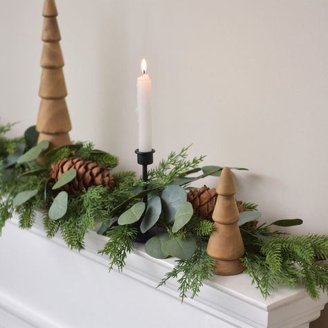 Style Me Pretty 6' Pine and Eucalyptus Garland & Reviews | Wayfair Wedding Farmhouse Table, Garland On Mantle, Scandinavian Holiday Decor, Eucalyptus Christmas, Pine And Eucalyptus, Simplify Christmas, Fake Greenery, Farmhouse Table Runner, Wedding Farmhouse