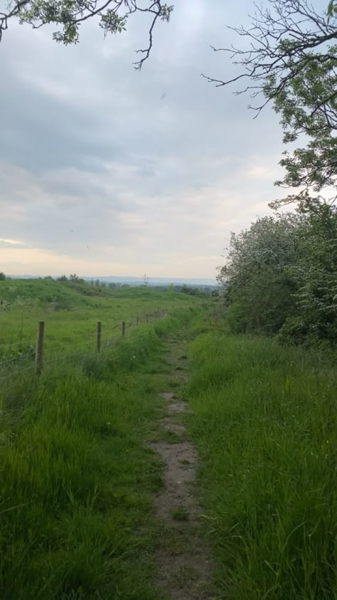 Walk In Peace, Walking Pad Aesthetic, Recreating Photos, Country Walks, Summer Moodboard, 2024 Goals, Twenty Twenty, Morning Walks, Dream Vision Board