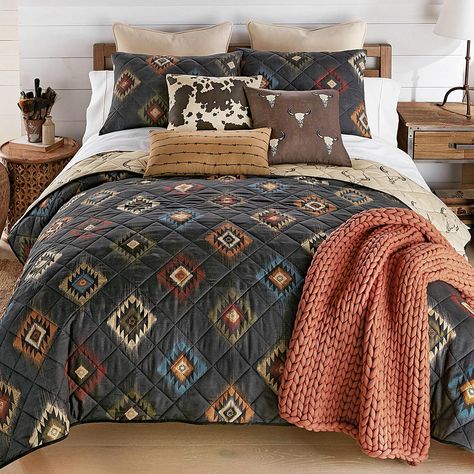 Phoenix Quilt, Southwest Bedding, Cattle Skull, Quilted Bedding, Western Bedding, Striking Beauty, Western Bedroom, Ivory Background, Cozy Quilts