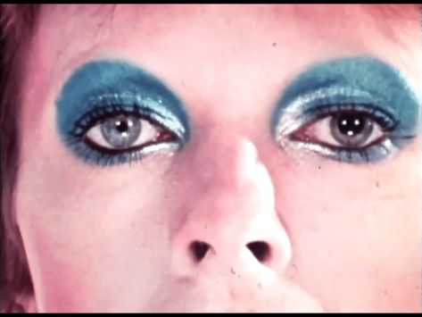 David Bowie Make Up Inspiration, David Bowie Life On Mars Makeup, David Bowie Blue Eyeshadow, David Bowie Style Inspiration, David Bowie Eye Makeup, David Bowie Makeup Looks, Bowie Inspired Makeup, Life On Mars Makeup, David Bowie Inspired Makeup