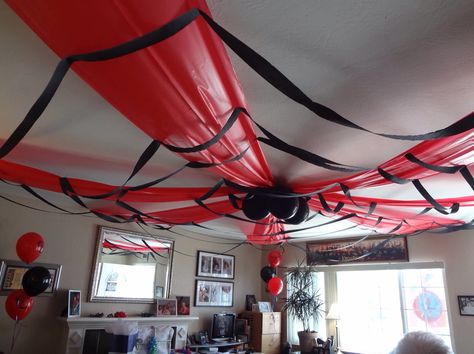 Spider Man Birthday Decor Ideas, Spiderverse Party Decorations, Spider Verse Birthday Party Ideas, Spiderverse Decorations, Spiderman Across The Spider Verse Birthday, Miles Morales Birthday Party Ideas, Miles Morales Birthday Party Decorations Ideas, Miles Morales Theme Party, Birthday Ceiling Decorations