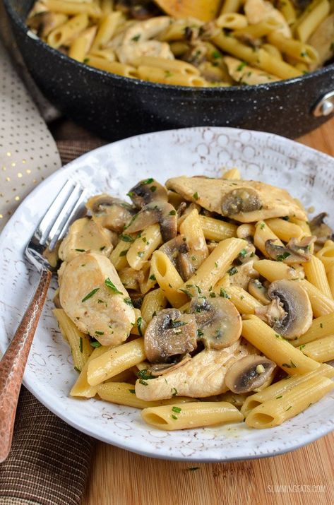 Pasta With Milk, Creamy Chicken And Mushroom Pasta, Chicken And Mushroom Pasta, Pizza Stromboli, Slow Cooker Chicken Stew, Cubed Chicken, Chicken And Mushroom, Mushroom Pasta, Syn Free