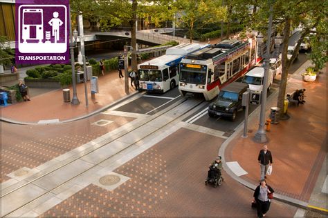 Streetscape Design, Sustainable Transport, Mall Design, Downtown Portland, Pallets Garden, Street Design, American Cities, Universal Design, Modern Landscaping