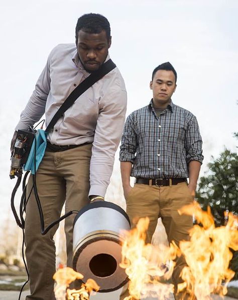 Sound-blasting fire extinguisher Physics World, George Mason, Types Of Fire, All About That Bass, George Mason University, Fire Extinguishers, College Kids, Engineering Student, New Inventions