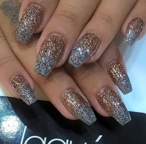 Sparkly silver gold ombré nails Silver Nail Designs, Nails Orange, Silver Glitter Nails, Nails Ombre, Glittery Nails, Gold Glitter Nails, Nails Glitter, Gel Designs, Shellac Nails