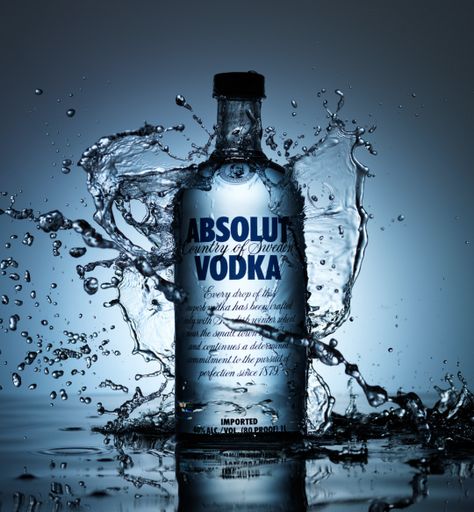 Hasselblad Karl Taylor Photography, Karl Taylor, Advertisement Ideas, Beer Photography, Cocktail Photography, Splash Photography, Blended Scotch Whisky, Absolut Vodka, Photographer Advertising