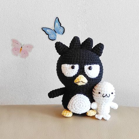 #CrochetXO #CrochetBadtzMaru Badz Maru Crochet, Badtz Maru Crochet, Plushie Crochet, Crochet Aesthetic, Crochet Plush, Crochet Fun, Badtz Maru, Hello Kitty Collection, Sanrio Characters