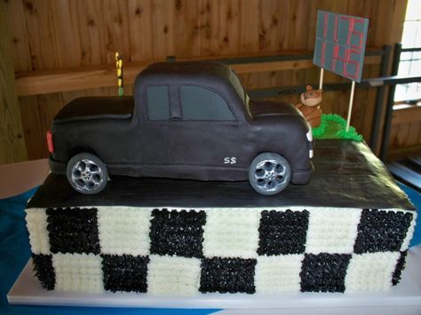 Drag strip groom's cake.. Steven wants!! Drag Strip, Grooms Cake, When I Grow Up, Drag Race, Fondant, Monster Trucks, Wedding Cakes, Toy Car, Cake