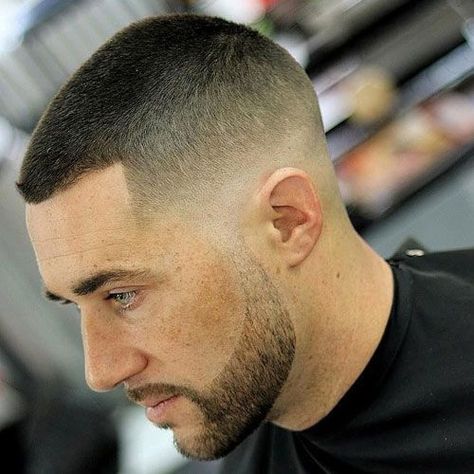 16 Awesome Jarhead Haircut Ideas for Men - Men's Hairstyle Tips #jarheadhaircut #crewcut #buzzcut #highandtight #butchcut #militaryhaircuts #menshairstyles #menshair #menshaircuts Jarhead Haircut, Best Short Haircuts For Men, Best Fade Haircuts, Popular Mens Haircuts, Short Haircuts For Men, Military Haircut, Celebrity Short Hair, Short Haircut Styles, Men's Short Hair