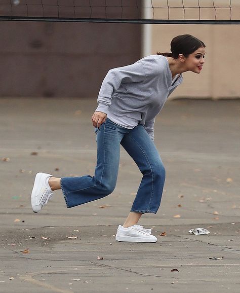 October 30: Selena out in Los Angeles, CA Riding A Bicycle, Video New, Selena Gomez, Normcore, Bicycle, Angeles, Twitter, Los Angeles