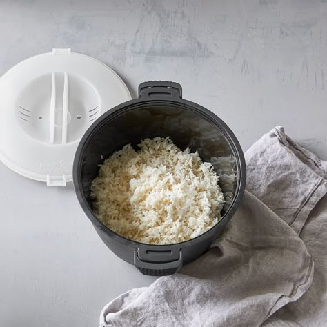 Pampered Chef Rice Cooker Instructions, Pampered Chef Rice Cooker Recipes, Pampered Chef Micro Cooker Recipes, Steamer Meals, Pampered Chef Rice Cooker, Microwave Rice Cooker, Microwave Meals, Chef Dishes, Microwave Cooker