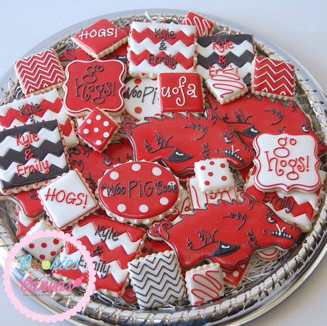 Arkansas Razorback Cookies, Razorback Cookies Decorated, Razorback Birthday Party, Razorback Cookies, University Of Arkansas Cookies, Razorback Cake, Razorback Party, Boys 18th Birthday Cake, Pink Arkansas Razorback