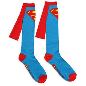 Caped socks! Superman Socks, Spanish 101, Superhero Socks, Superman Cape, Superhero Capes, Think Geek, Crazy Socks, Quirky Gifts, Geek Chic