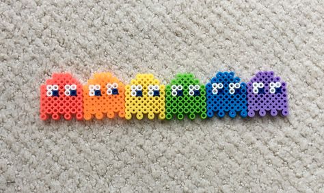 Pac Man Perler Beads, Christmas Shoes Diy, Hamma Beads Ideas, Pixel Beads, Melty Bead Patterns, Pearl Beads Pattern, Fuse Bead Patterns, Art Perle, Hama Beads Design