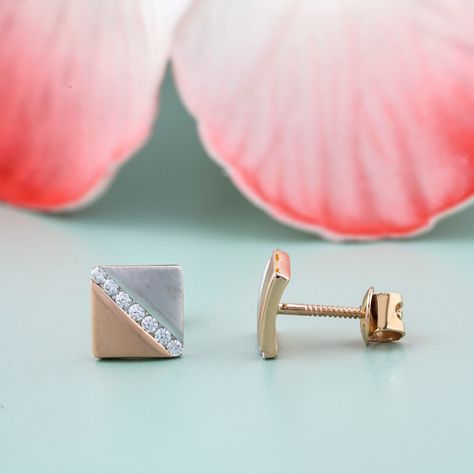 Excited to share the latest addition to my #etsy shop: Diamond Square Earring, Square Earrings, Square Stud, 18Ksolid Rose Gold, Square Stud Ice Cube Earrings Real Solid Gold https://etsy.me/3PQcqbR #rosegold #anniversary #valentinesday #square #lovefriendship #white # Square Diamond Studs, Yellow Gold Moissanite Ring, Cube Earrings, Rose Gold Square, Black Diamond Earrings Studs, Expensive Rings, Earrings Square, Promise Ring Gift, Solitaire Earrings