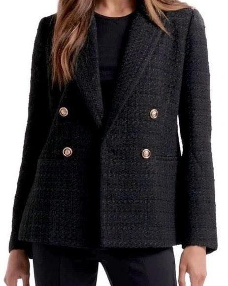 Black Tweed blazer Blazer with lapel collar, long sleeves, and shoulder pads. Front flap pockets. Front double-breasted closure with embossed gold buttons. Color: Black Price: 4,300 Sizes: L Disclaimer: Wardrobe Haven is not associated with this brand. Black Tweed, Tweed Blazer, Gold Buttons, Lapel Collar, Flap Pocket, Shoulder Pads, Double Breasted, Long Sleeves, Blazer