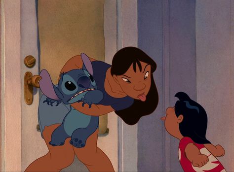 Lilo And Nani, Lilo And Stitch 3, Lilo And Stitch Tattoo, Lilo And Stitch 2002, Lilo And Stitch Movie, Lilo En Stitch, Disney Screencaps, Nostalgia Art, Ohana Means Family