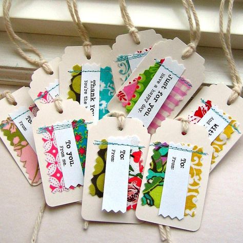 Etiquetas de regalo de papel y tela  -  Gift Tags Paper and Fabric  http://www.etsy.com/listing/100971386/gift-tags-tags-paper-and-fabric-gift?utm_source=Pinterest&utm_medium=PageTools&utm_campaign=Share Fabric Gift Tags, Gift Tags Diy, Diy Tags, Sewing Tags, Handmade Tags, Paper Tags, Fabric Tags, Card Tags, Christmas Tag