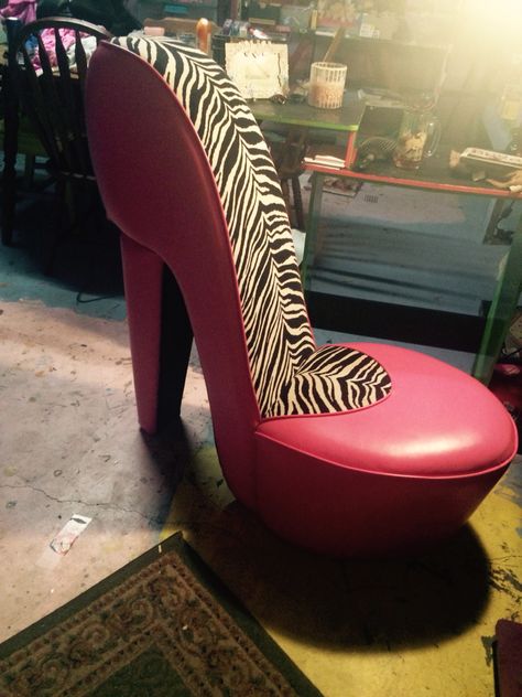 High heel zebra chair 👌 High Heel Chair Furniture, Heel Chair, High Heel Chair, High Heel Shoe Chair, Shoe Chair, Pink Python, Zebra Chair, Zebra Heels, Room Moodboard