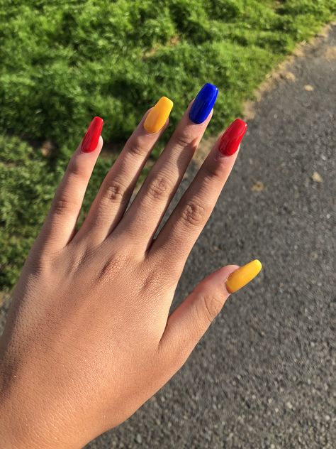 Primary Color Nails, Racing Nails, Kiss Press On Nails, Nail Quotes, Color Nails, Nails Inspo, Cool Nail Art, Soft Girl, Coffin Nails