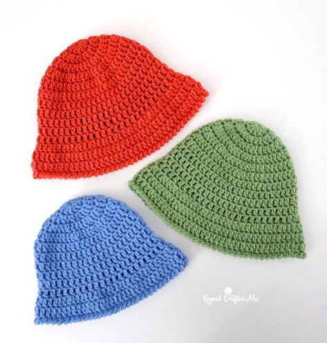 Repeat Crafter Me Hat Pattern, Repeat Crafter Me Hat, Crochet Hucket Hat, Crochet Bucket Hat Baby, Kids Bucket Hat Crochet, Crochet Toddler Bucket Hat, Crochet Baby Bucket Hat Free Pattern, Crocheted Bucket Hat Free Pattern, Crochet Bucket Hats Free Pattern