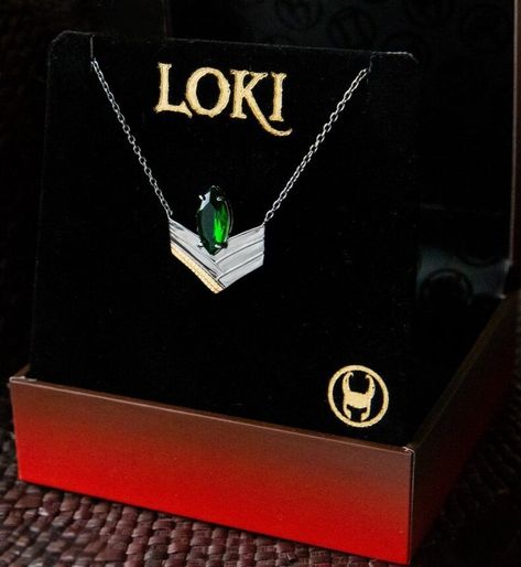 Loki Jewelry, Loki Accessories, Loki Necklace, Thor Dark World, Rocklove Jewelry, Loki Costume, Marvel Jewelry, Marvel Fashion, Loki Aesthetic