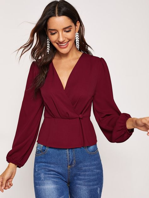 Plunging Neck Surplice Neck Top -SheIn(Sheinside) Peplum Tops, Surplice Top, High Low Blouse, Top Shein, Plunging Neck, Rock Chic, Elegant Blouses, Plain Tops, Womens Long Sleeve Shirts