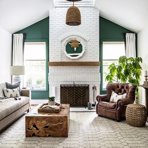 The Beauty and Intimacy of a Dark Green Wall Home Ideas Kitchen, Green Walls Living Room, White Brick Fireplace, Home Drawing, Modern Farmhouse Kitchen Decor, Drawing Home, Modern Living Room Ideas, Green Accent Walls, Dark Green Walls