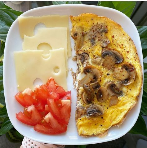 Healthy Food Menu, Easy Healthy Meal Prep, Healthy Food Dishes, Makanan Diet, Healthy Food Motivation, Healthy Lifestyle Food, God Mat, Idee Pasto Sano, Omelet