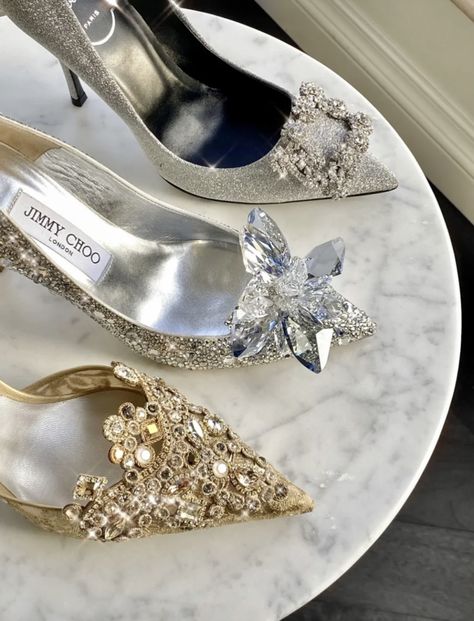 Diy Heels, High Heels Classy, Shoes Heels Classy, Bridal Heels, Stunning Shoes, Aesthetic Shoes, Elegant Shoes, Looks Chic, Pretty Shoes