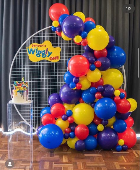 Wiggles Balloon Garland, Wiggly One Birthday, Wiggles 1st Birthday Party, Wiggles First Birthday, Wiggles Birthday Party Decoration, Wiggles 2nd Birthday Party, Wiggles Themed Birthday Party, The Wiggles Birthday Party Ideas, Wiggles Birthday Party