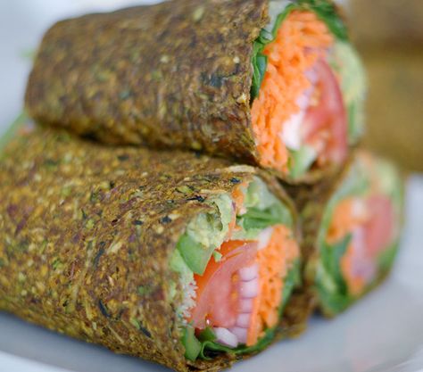 Guacamole Burrito, Raw Wraps, Burrito Wrap, Raw Vegan Diet, Raw Vegan Food, Vegan Wraps, Raw Recipes, Raw Diet, Raw Food Diet