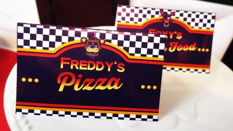 FNAF - Five Night's At Freddy's Birthday | CatchMyParty.com Five Nights At Freddy's Birthday, Fnaf Tapes, Custom Crafts, Epic Party, Freddy Fazbear, Ideas Party, Catch My Party, Five Night, Birthday Party Ideas