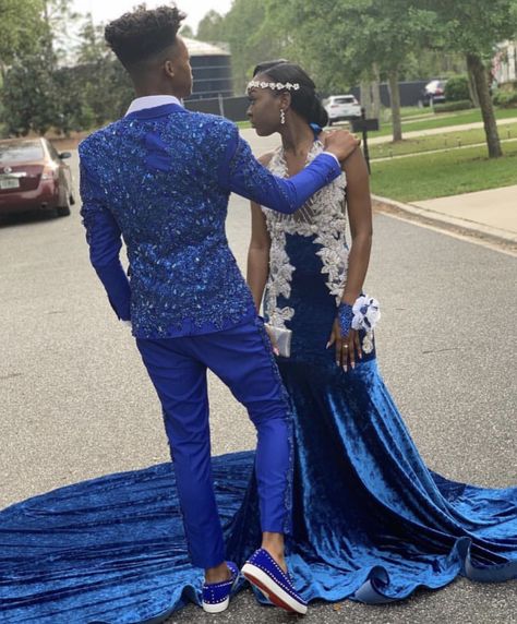 Luxury Royal Blue Royal Suits, Royal Blue Tuxedo For Men Prom, Black And Royal Blue Prom, Luxury Royal Blue Three-piece Suit For Semi-formal Occasions, Royal Blue Three-piece Suit For Semi-formal Events, Royal Blue Prom Couple, Blue Prom Tuxedo, Blue Prom Couple, Semi-formal Royal Blue Three-piece Suit With Notch Lapel